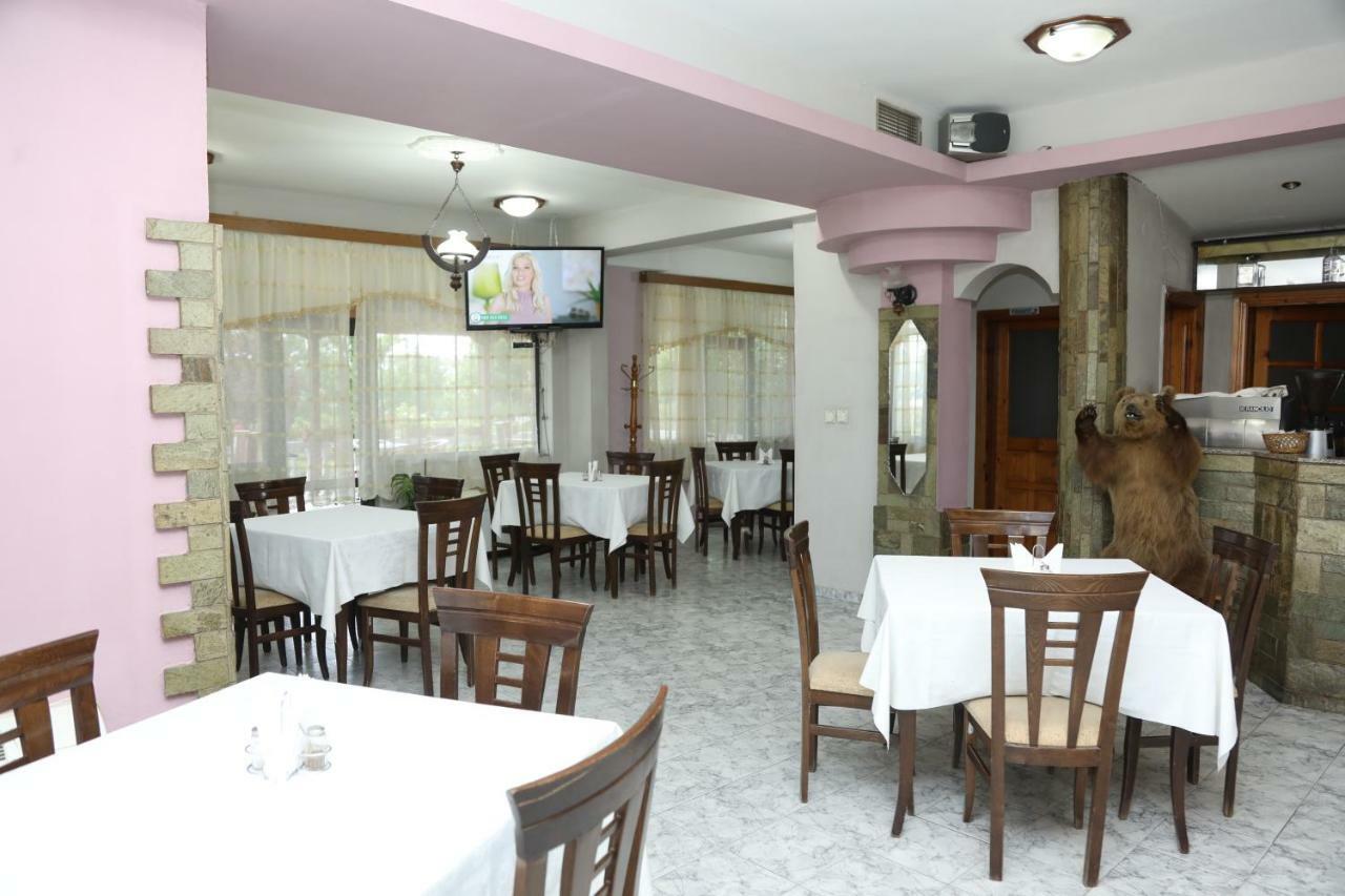 Hotel Villa Kabashi Korcza Zewnętrze zdjęcie